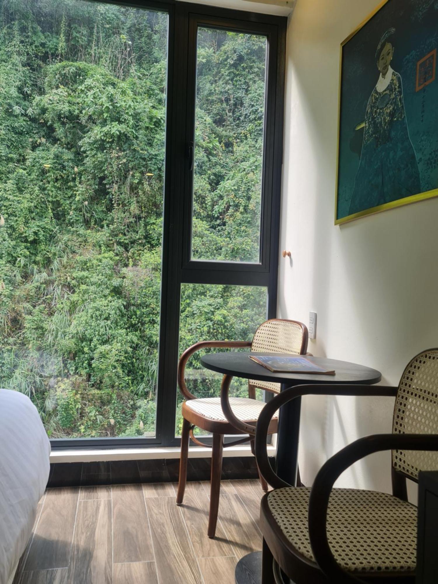 Dai Thuy Hotel Dong Khe Sau Стая снимка